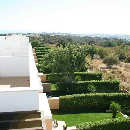بيت للعطل Holiday Ocean View Residences